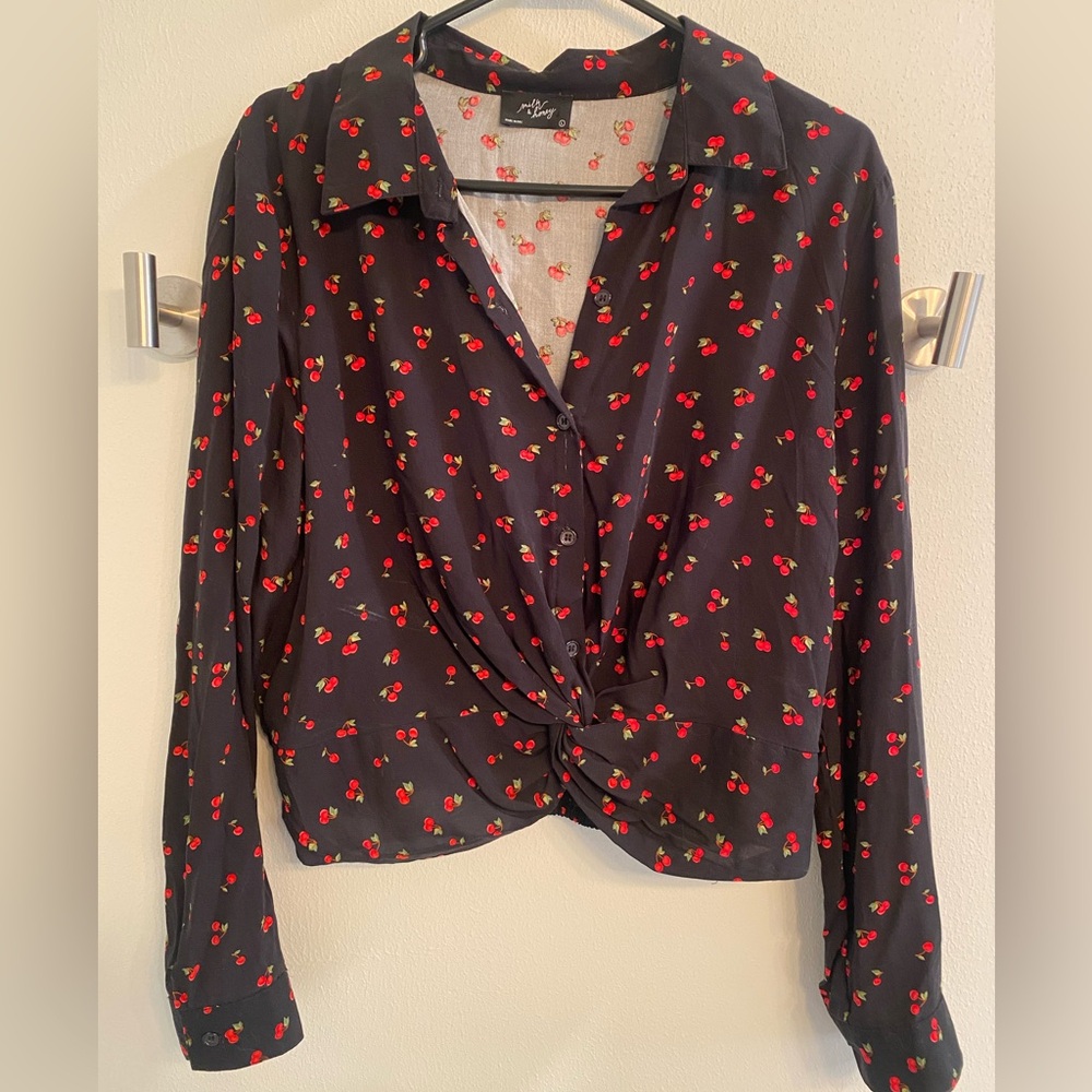 Cropped Button Down Top